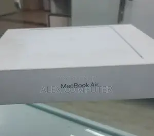 New Laptop Apple MacBook Air 2024 M3 13-Inch 16GB Apple M4 SSD 512GB