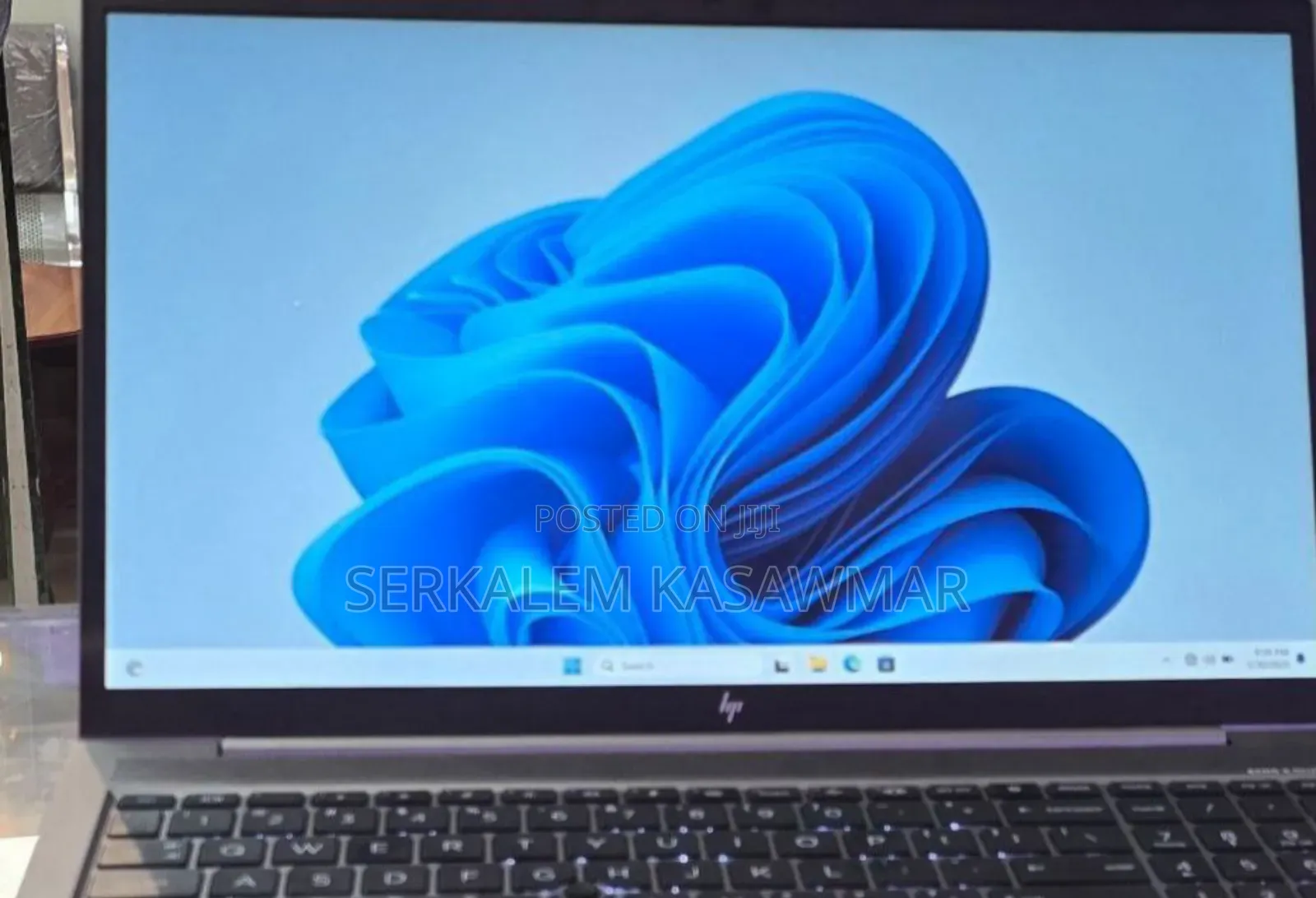 New Laptop HP ZBook Firefly 15 G7 16GB Intel Core I7 SSD 512GB