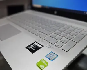 New Laptop HP Pavilion 15 8GB Intel Core I5 HDD+SSD 1T