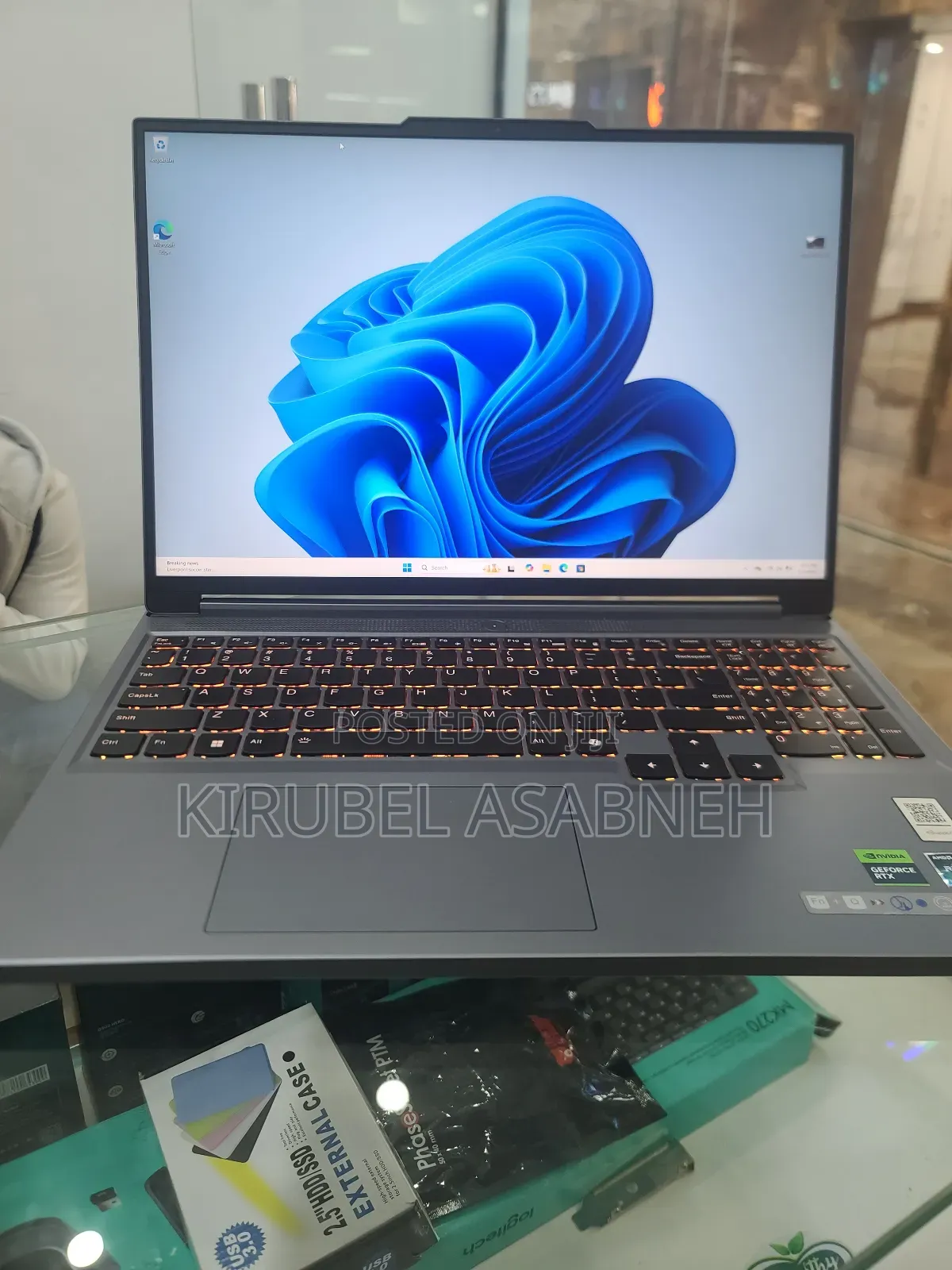 New Laptop Lenovo IdeaPad 5 Slim 13th Gen I7 16GB AMD Ryzen 7 SSD 1T