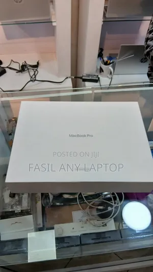 New Apple MacBook Pro 2024 M4 14-Inch 16GB Apple M4 Pro SSD 512GB