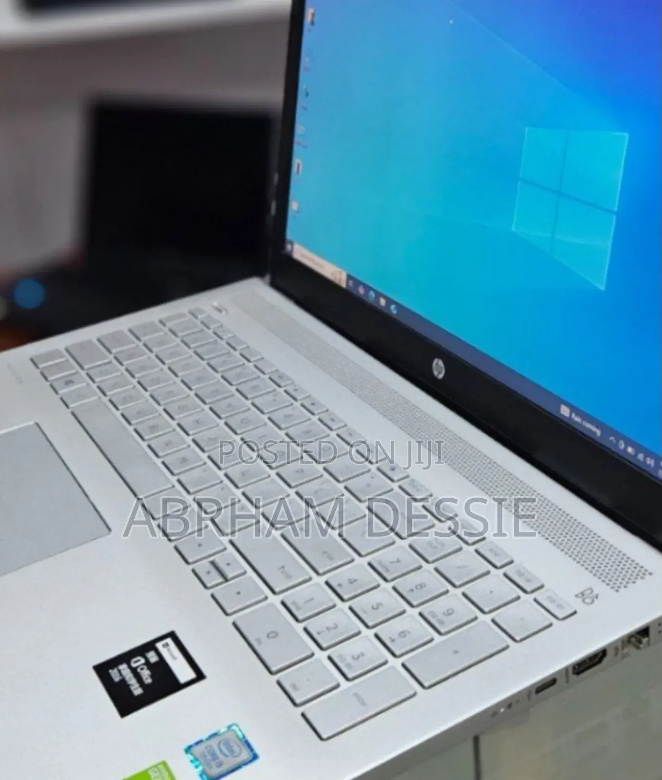 New Laptop HP Pavilion 15 8GB Intel Core I5 SSD 1T