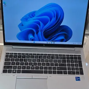 New Laptop HP EliteBook 850 G8 16GB Intel Core I7 SSD 512GB