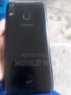 Infinix Hot 8 Lite 32 GB Black