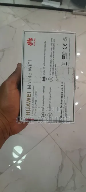 Huawei Touch Screen Portable Wireless Router