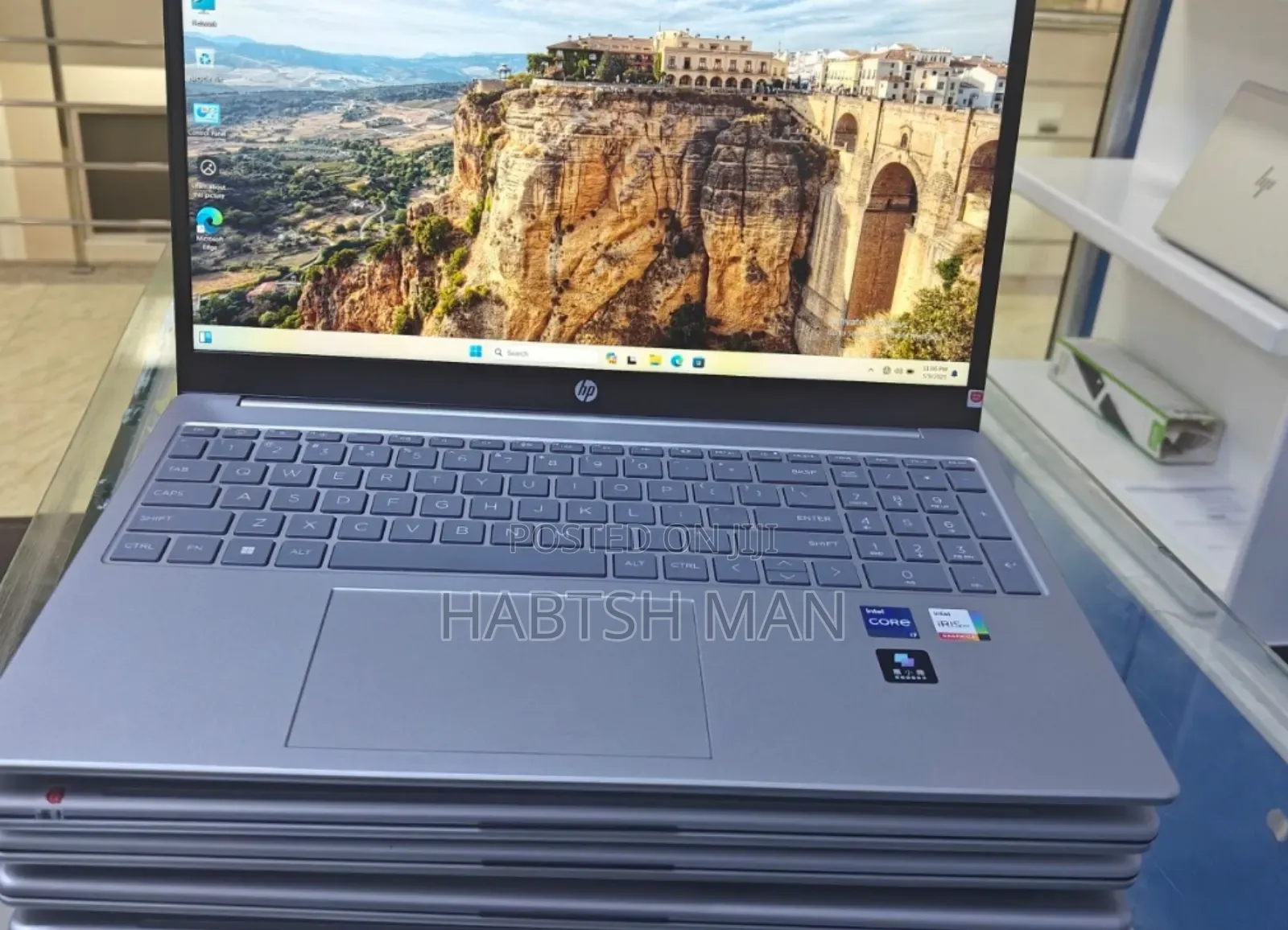 New Laptop HP Stream Notebook 16GB Intel Core I7 SSD 512GB