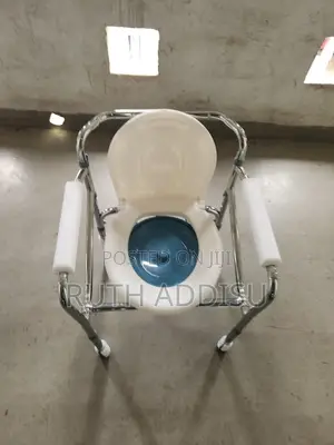 Photo - Commode Chair吃過commode Chair只好commode Chair藥房commode Chair