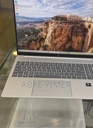 New Laptop HP Pavilion 15 16GB Intel Core I7 SSD 1T