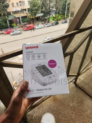 Photo - Digital Blood Pressuer Monitor鋊卌digital Blood Pressuer New