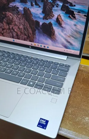 New Laptop HP 8GB Intel Core Ultra 5 SSD 512GB