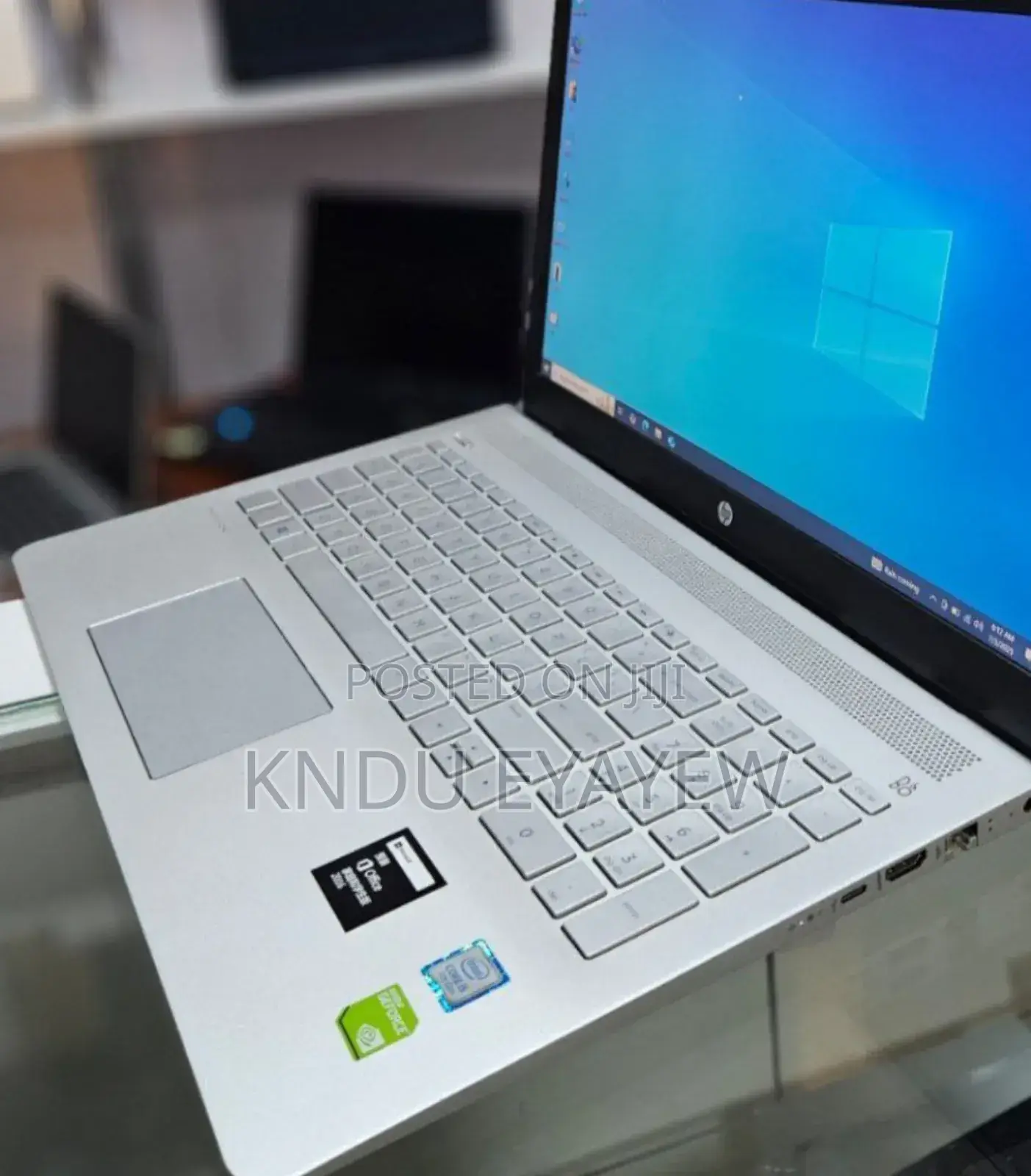 New Laptop HP Pavilion 15 8GB Intel Core I5 SSD 128GB