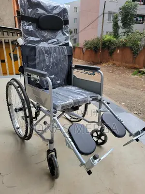 Toilet Wheelchair车عwilcher\Load-Bearing,And Fast in Folding