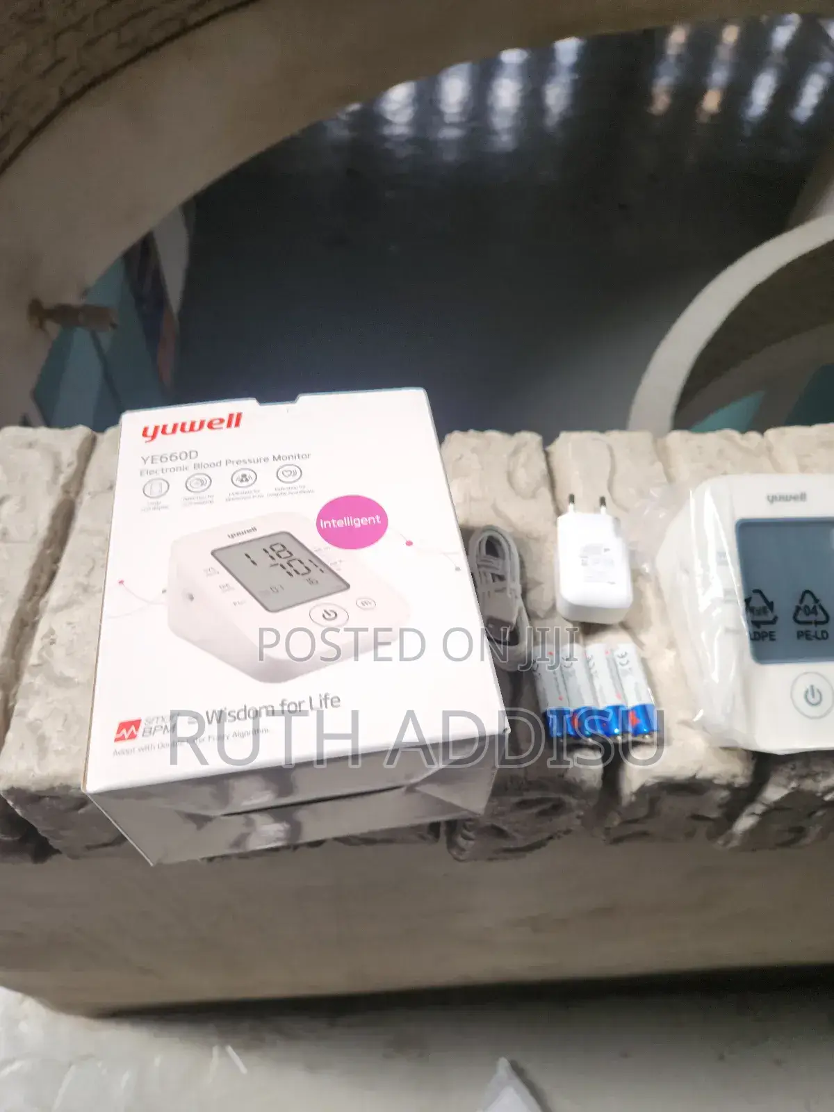 Digital Blood Pressuer Monitor米蘭medical Bp Monitor New