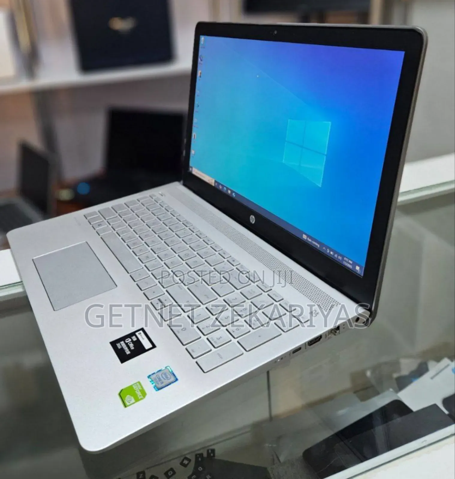 New Laptop HP Pavilion 15 8GB Intel Core I5 SSD 128GB