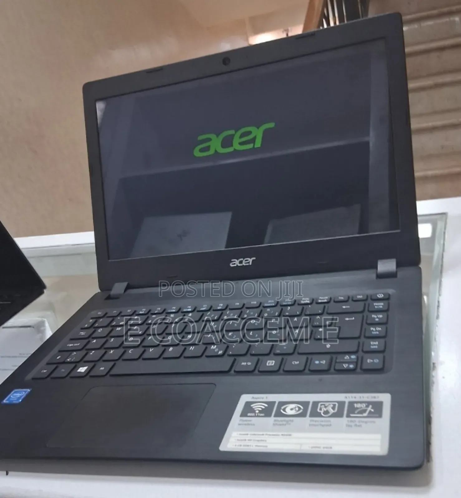 New Laptop Acer 4GB Intel Core 2 Duo SSD 60GB