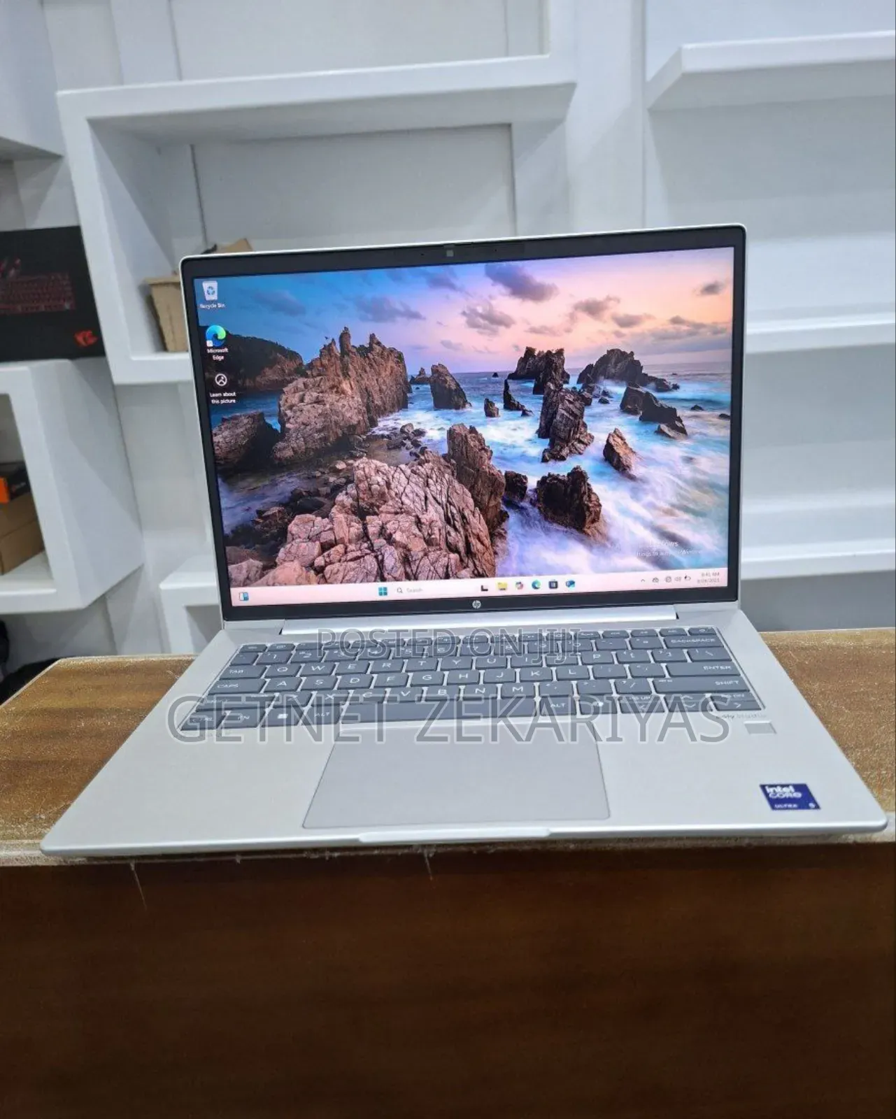 New Laptop HP ProBook 440 8GB Intel Core Ultra 7 SSD 512GB