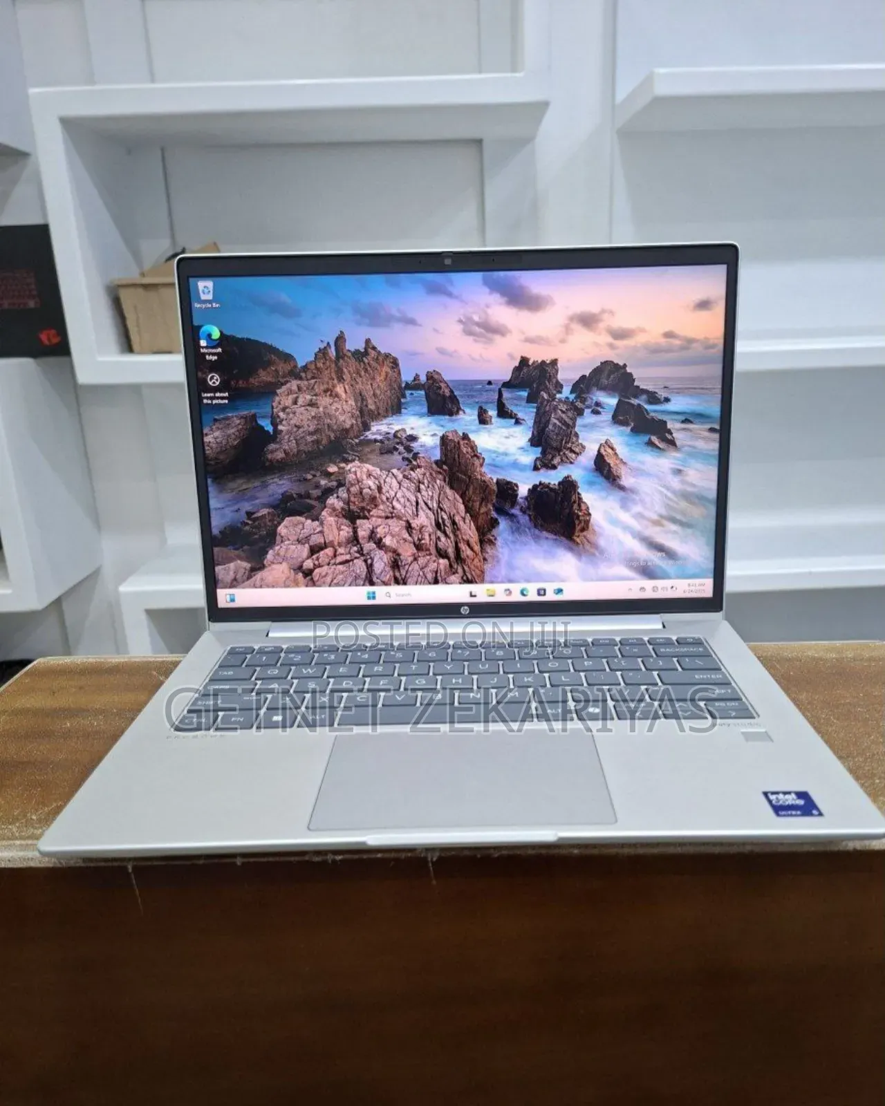 New Laptop HP ProBook 440 8GB Intel Core Ultra 7 SSD 512GB