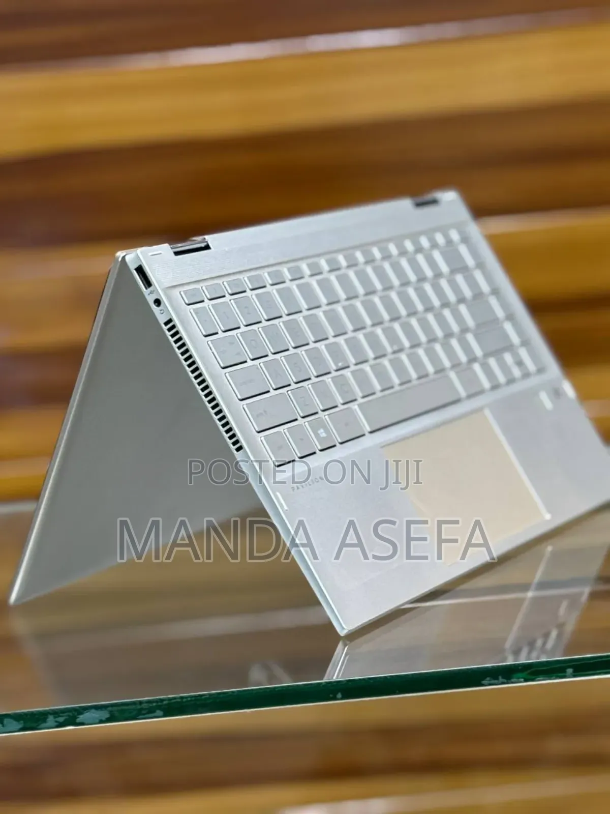 New Laptop HP Pavilion 14 X360 2-in-1 8GB Intel Core I5 SSD 512GB