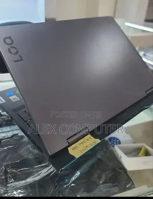 New Laptop Lenovo LOQ 15IRH8 16GB AMD Ryzen 7 SSD 1T