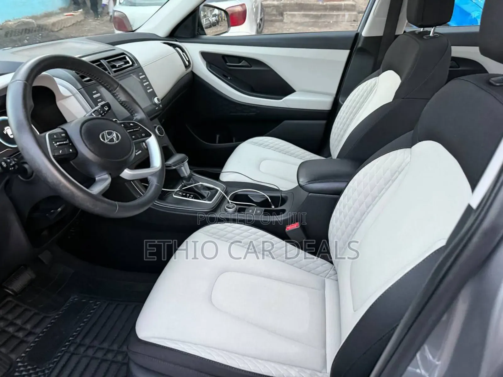 Hyundai Creta 2023 Silver