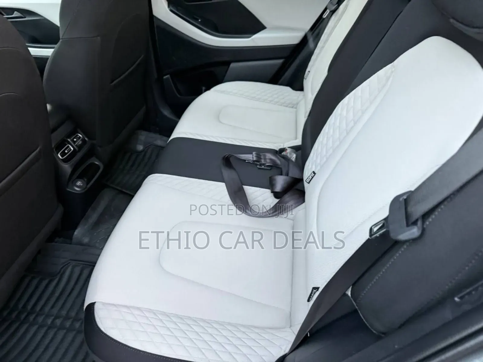 Hyundai Creta 2023 Silver