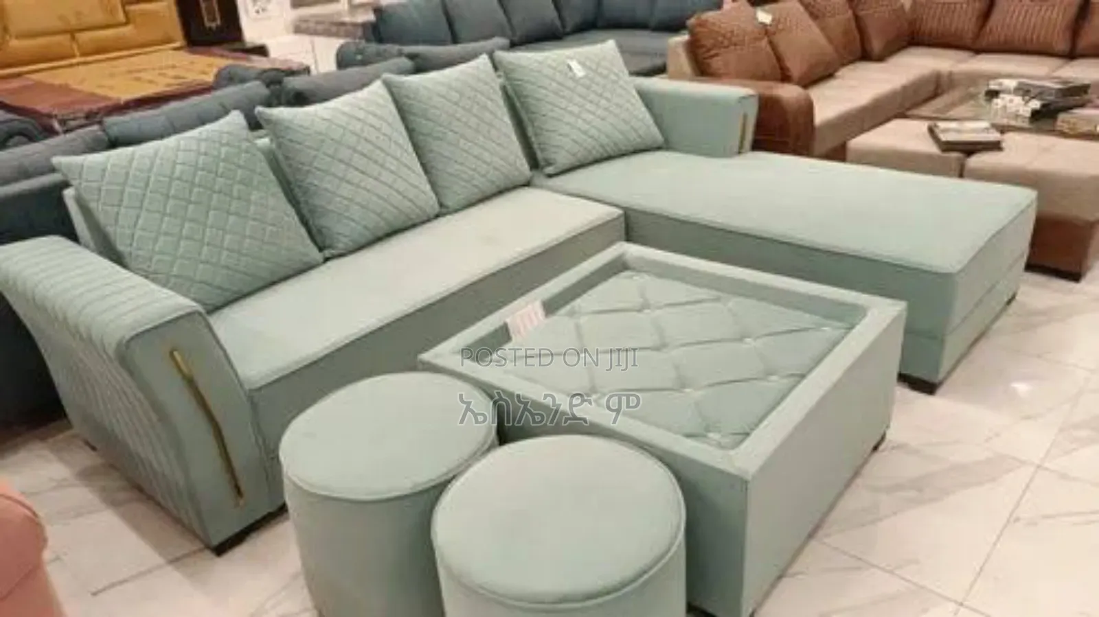 Visionary Vistas Sofa Design With Table