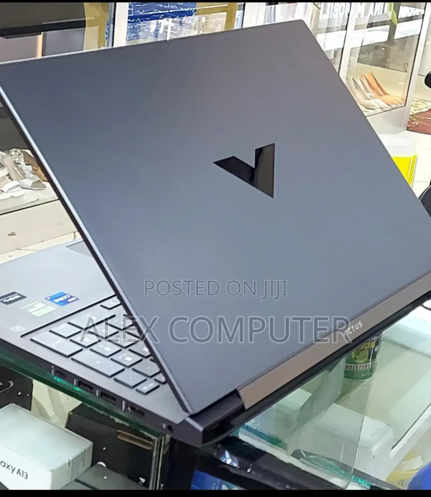 New Laptop HP Victus 16 16GB Intel Core I7 SSD 1T