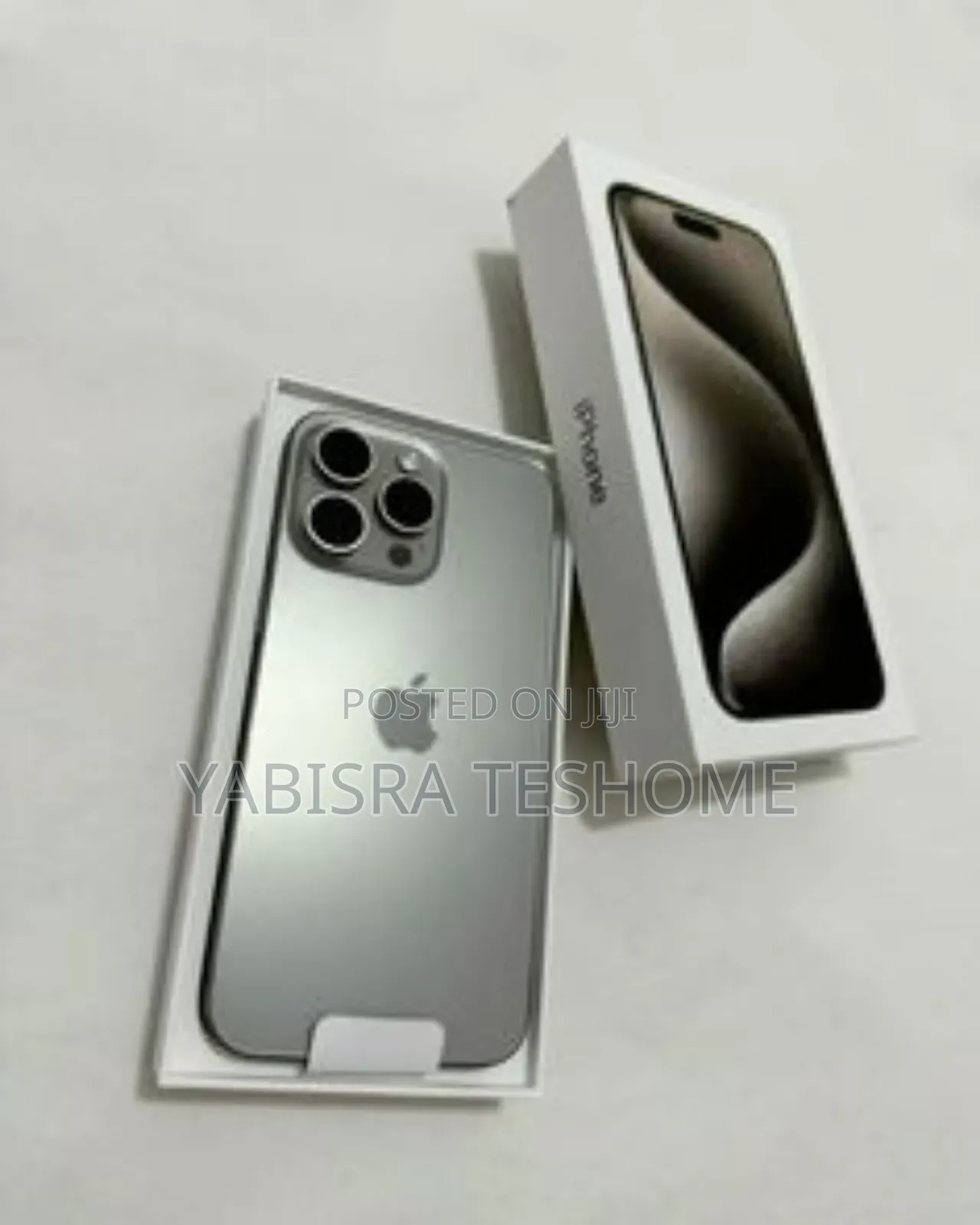 New Apple iPhone 15 Pro Max 256 GB Silver