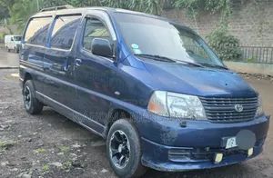 Photo - Toyota HiAce 2008 Blue