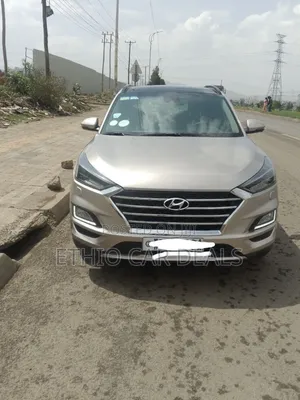 Photo - Hyundai Tucson 2020 Silver