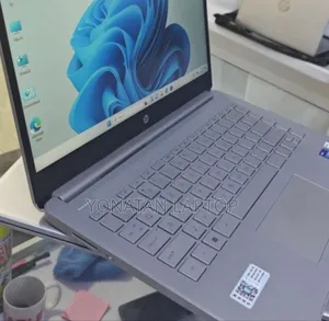 New Laptop HP Stream Notebook 8GB Intel Core I7 SSD 1T
