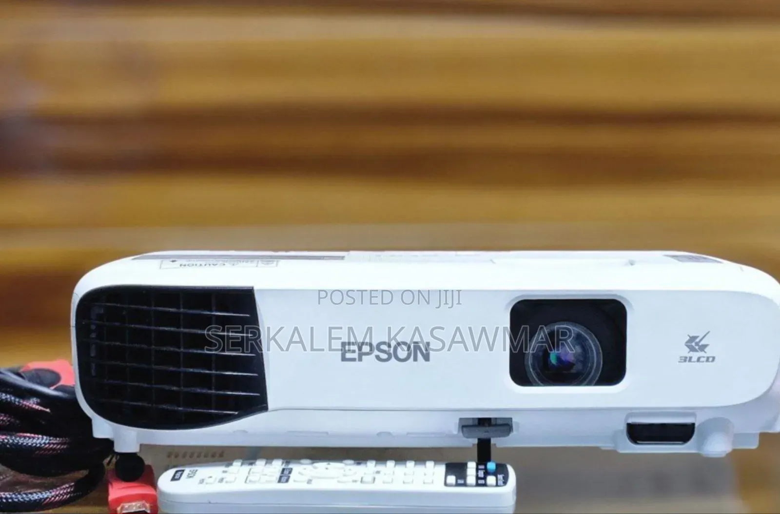 Brand New Epson Projector With Bag , Re