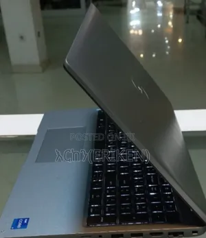 New Laptop Dell Inspiron 15 16GB Intel Core I7 SSD 512GB