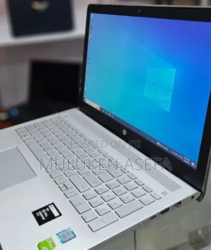 Photo - New Laptop HP Pavilion 15 8GB Intel Core I5 SSD 1T