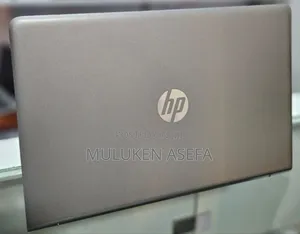 New Laptop HP Pavilion 15 8GB Intel Core I5 SSD 1T