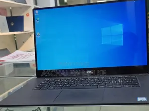 Photo - New Laptop Dell XPS 15 16GB Intel Core I7 SSD 512GB