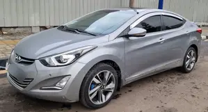 Photo - Hyundai Avante 2016 Gray