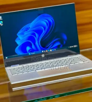 New Laptop HP Pavilion X360 8GB Intel Core I5 SSD 512GB