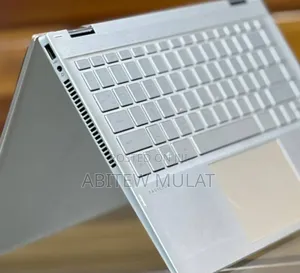 New Laptop HP Pavilion X360 8GB Intel Core I5 SSD 512GB