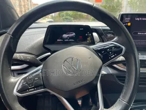 Volkswagen ID.4 2022 White