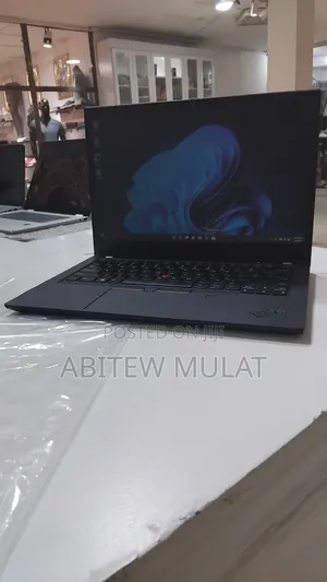 New Laptop Lenovo ThinkPad T495s 16GB AMD Ryzen 5 SSD 512GB