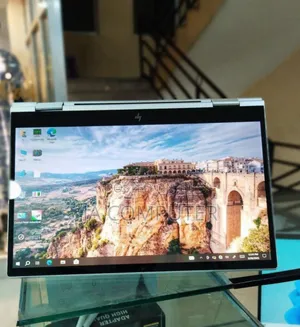 New Laptop HP EliteBook 830 G8 16GB Intel Core I7 SSD 512GB