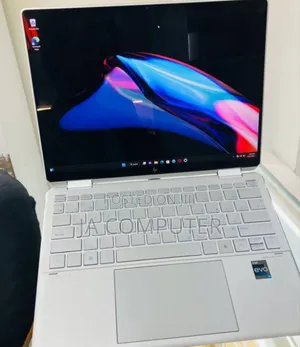 New Laptop HP Spectre 16GB Intel Core I5 SSD 1T