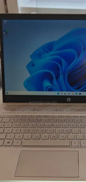 New Laptop HP Pavilion 15 8GB Intel Core I5 SSD 512GB