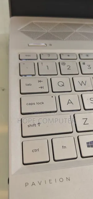 New Laptop HP Pavilion 15 8GB Intel Core I5 SSD 512GB