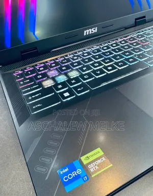 New Laptop MSI Crosshair 15 B12U 16GB Intel Core I7 SSD 1T