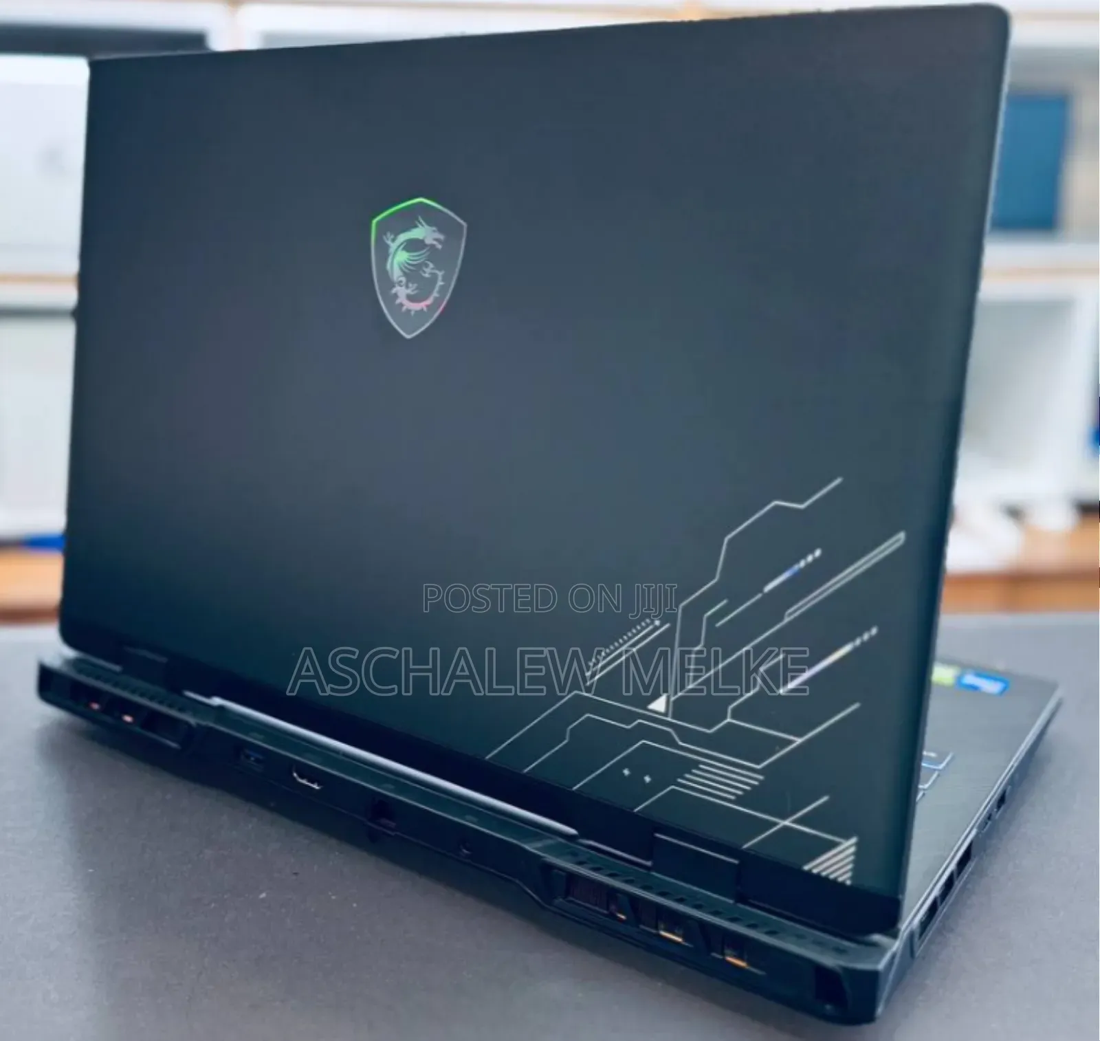 New Laptop MSI Crosshair 15 B12U 16GB Intel Core I7 SSD 1T