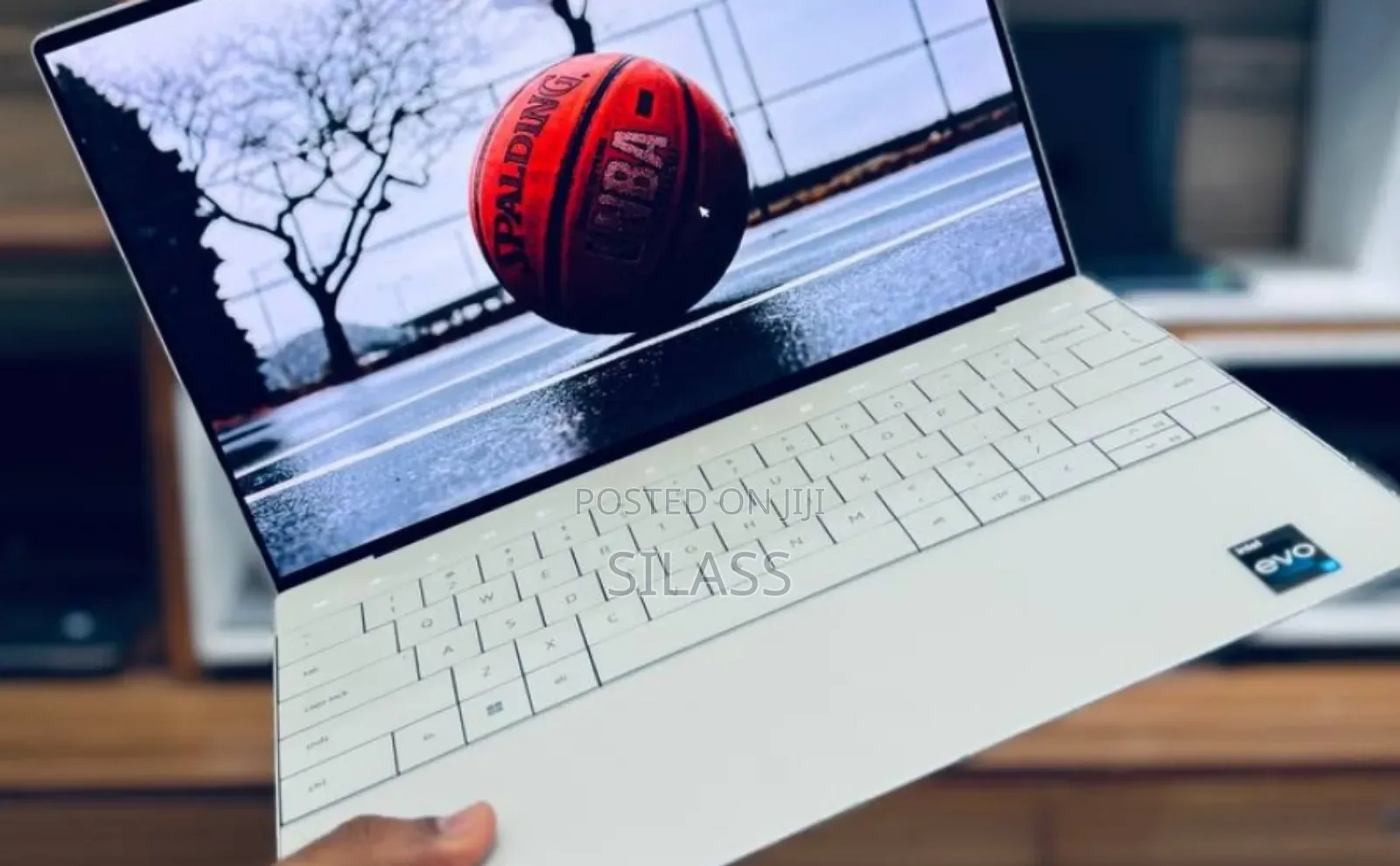 New Laptop Dell XPS 13 16GB Intel Core I7 SSD 512GB