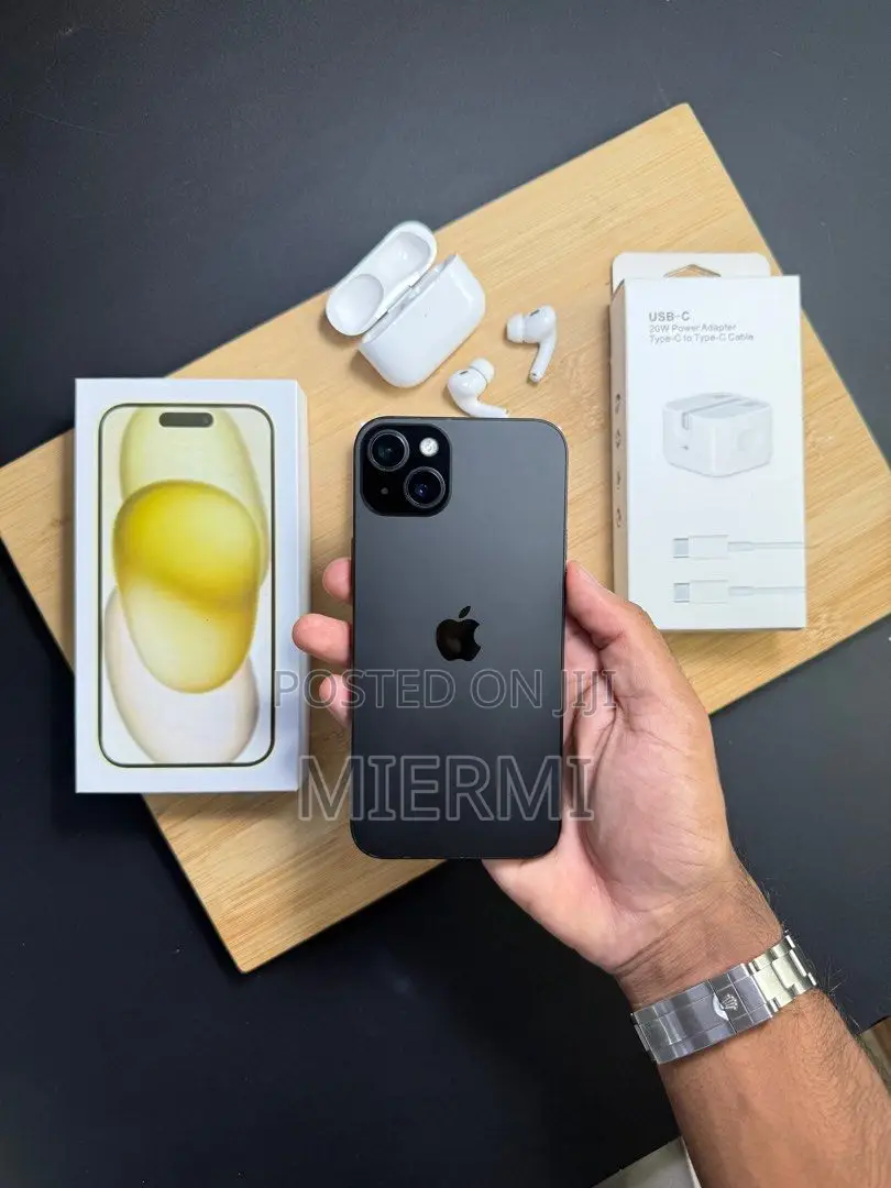 New Apple iPhone 15 Plus 128 GB Black