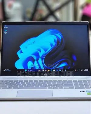 New Laptop HP Pavilion 15 8GB Intel Core I5 HDD+SSD 128GB